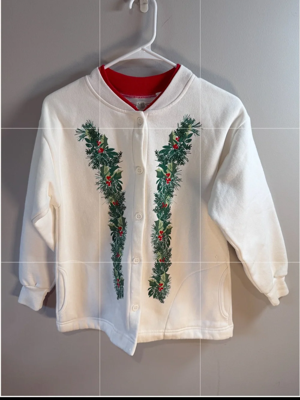 Vintage Orvis Women’s White w/Holly‎ Berries Button Front Cardigan Size Small